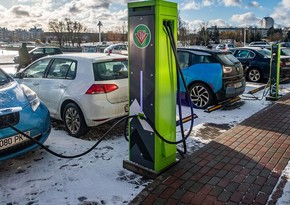 Electric cars dominate in final of Car of Year 2022