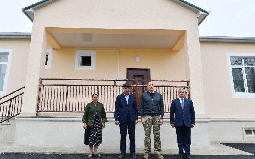 Ильхам Алиев ознакомился с условиями в новом доме, построенном в Тертере на месте разрушенного армянами