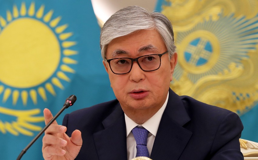 Tokayev Nazarbayevin xidmətlərini unutmamağa çağırıb