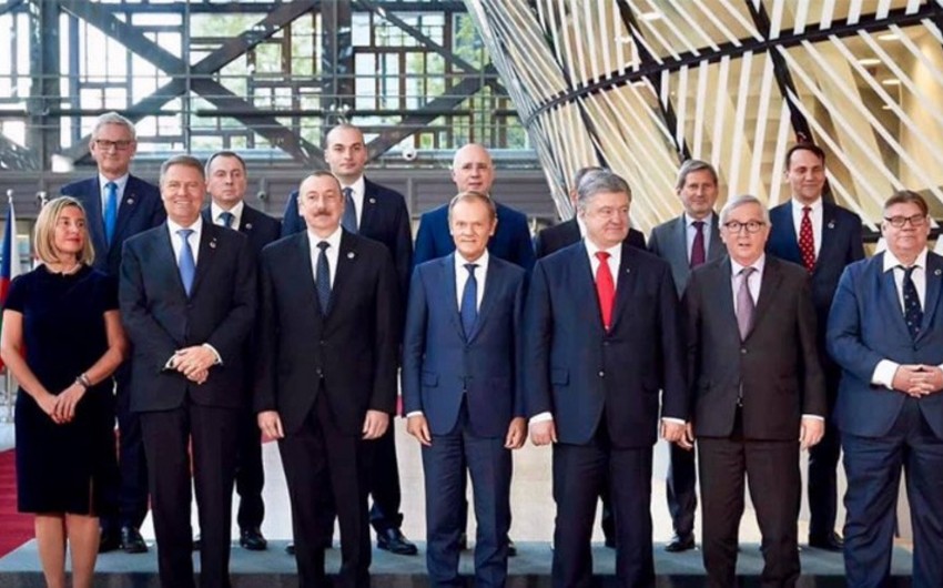 Со страницы Восточного партнерства убрали фото, на котором не видно премьер-министра Армении