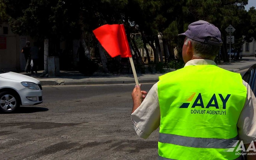 Bakının Səttar Bəhlulzadə küçəsinin bir hissəsi təmir olunur