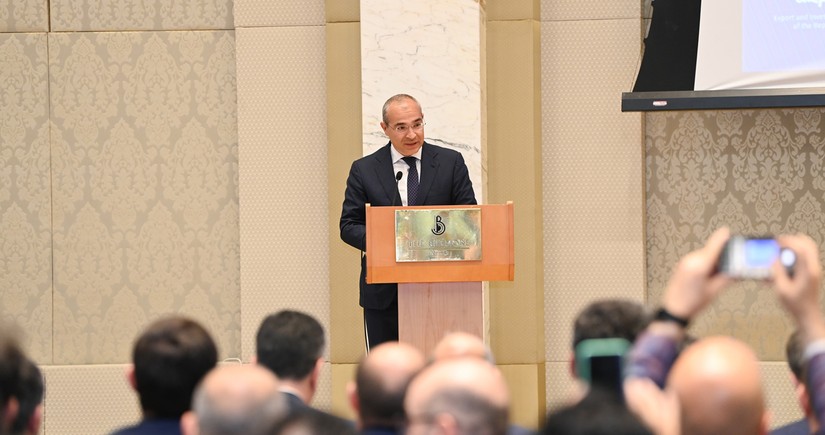 Mikayıl Cabbarov: Azərbaycan Gürcüstanla beynəlxalq nəqliyyat dəhlizləri üzrə əməkdaşlığı möhkəmləndirməlidir 
