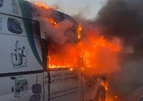 Kənar Dairəvi yolda yük avtomobili yanıb