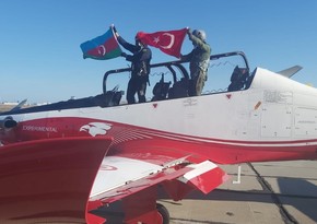Азербайджан приобрел у Турции новый военный самолет