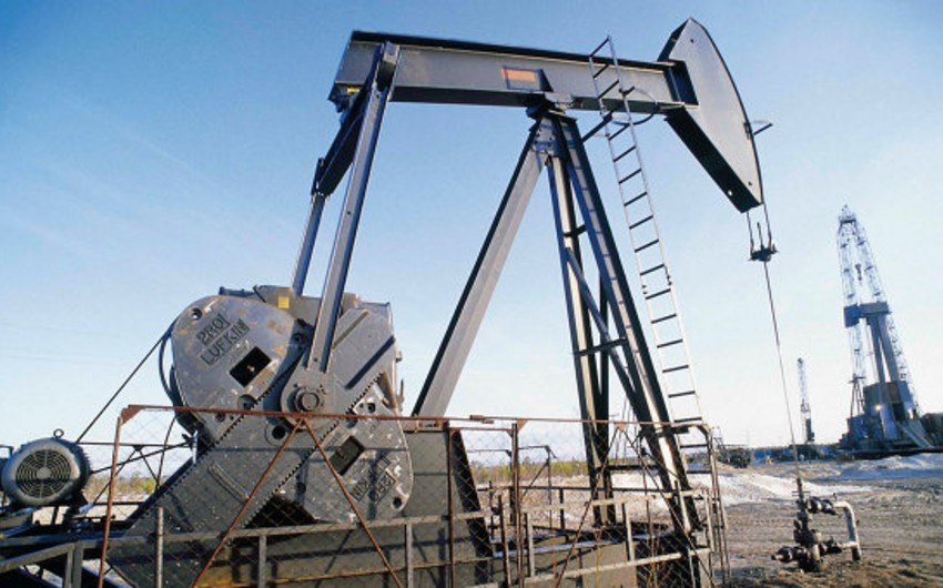 Цены на нефть пытаются отскочить от многолетних минимумов