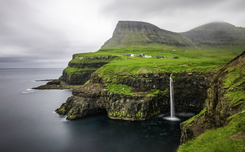 Исландия планирует открыть границы для иностранных туристов