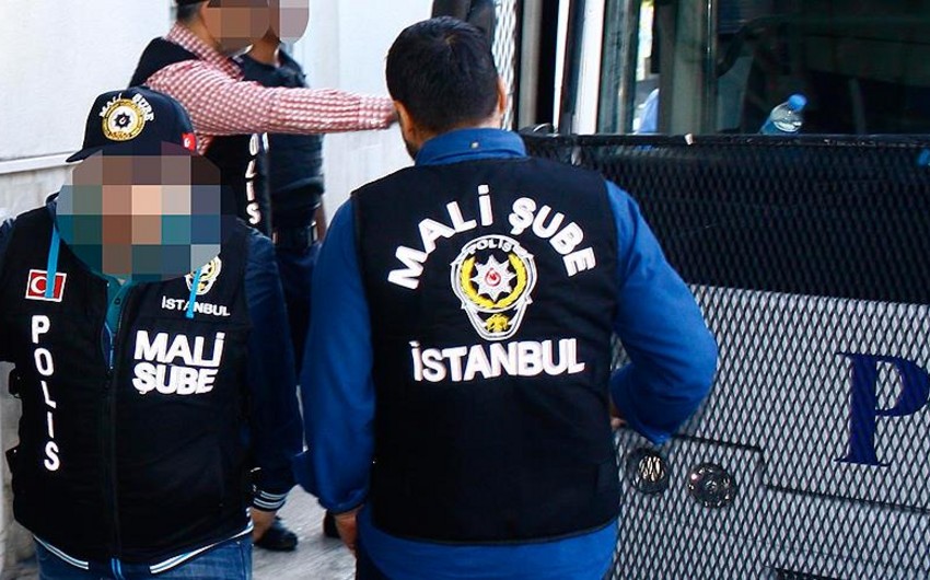 В Стамбуле проводится антикоррупционная операция, задержаны 50 человек