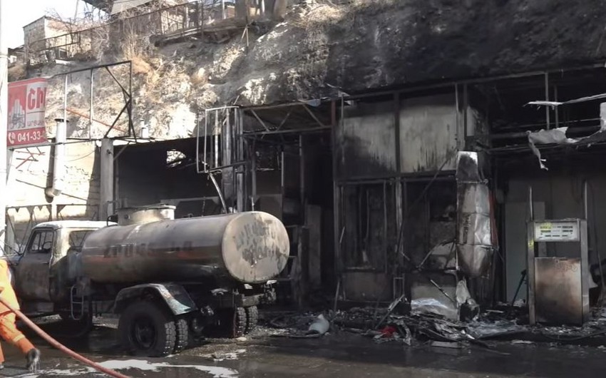 В Ереване загорелась бензоколонка – пожар тушили шесть отрядов МЧС
