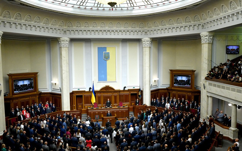 Доступ в парламент Украины разрешили только вакцинированным от COVID-19