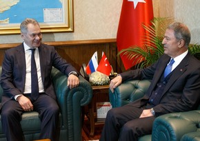 Главы оборонных ведомств Турции и РФ обсудили вопросы безопасности