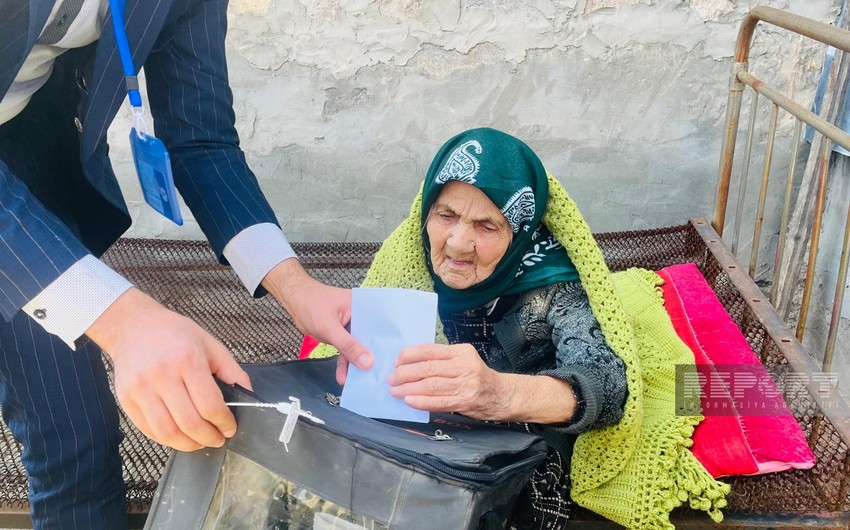 104-year-old woman votes in Nakhchivan