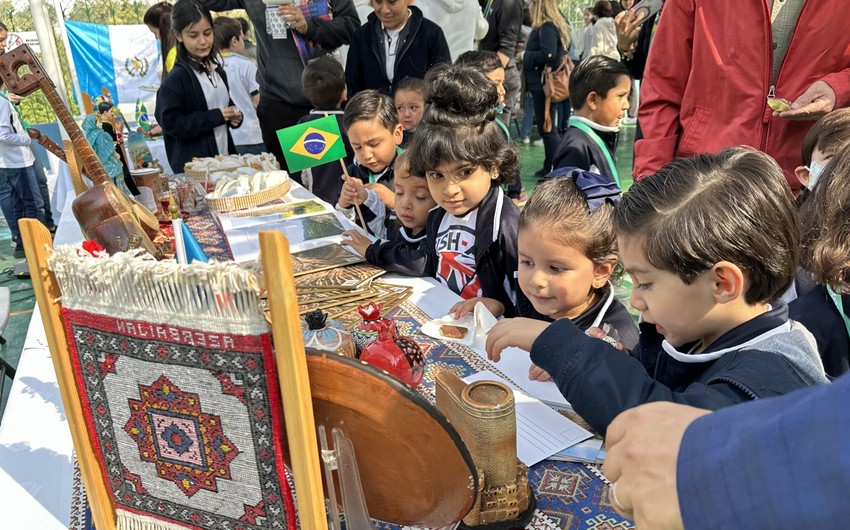 Mexican schoolchildren get acquainted with Azerbaijani culture