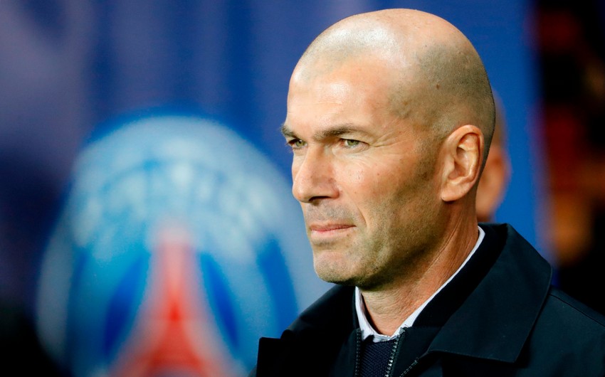 PSG management contacts Zinedine Zidane