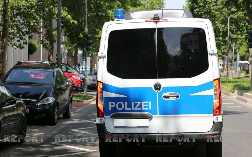 13 Azerbaijani citizens entering Germany illegally detained