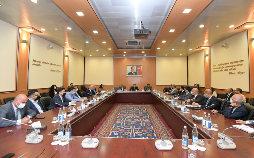 Azerbaijani Internet providers discuss ways of improving services, accessibility