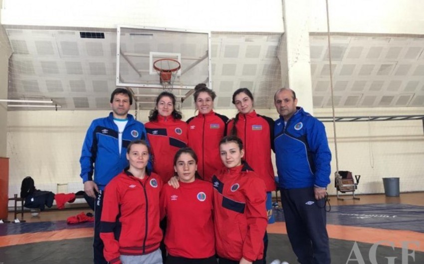Azerbaijani women's wrestling team to have their first competition in France