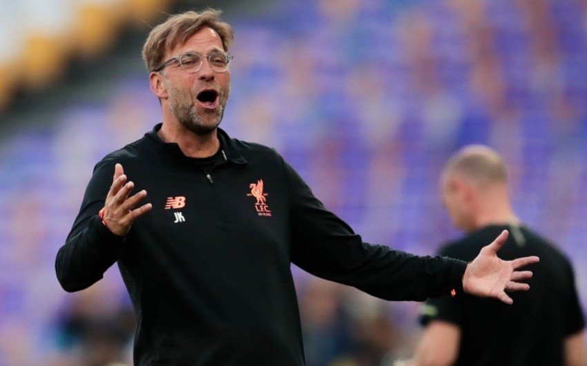 Yurgen Klopp Liverpulun sükanı arxasında yubiley oyununa çıxıb