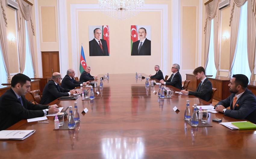 Azerbaijani PM mulls bilateral relations with UK under-secretary of state for exports
