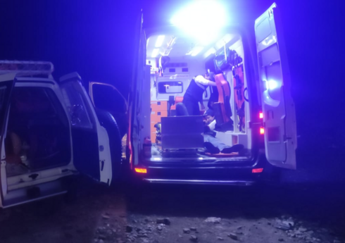 В Евлахе при столкновении двух автомобилей пострадали четыре человека