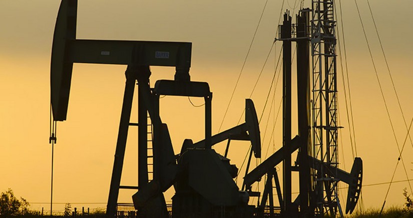 Запасы нефти в США выросли на 7,26 млн баррелей за неделю
