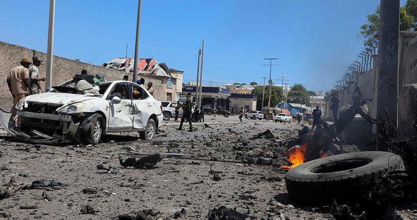 Somalidə hərbi təlim mərkəzində partlayışda bir neçə nəfər ölüb, yaralananlar var