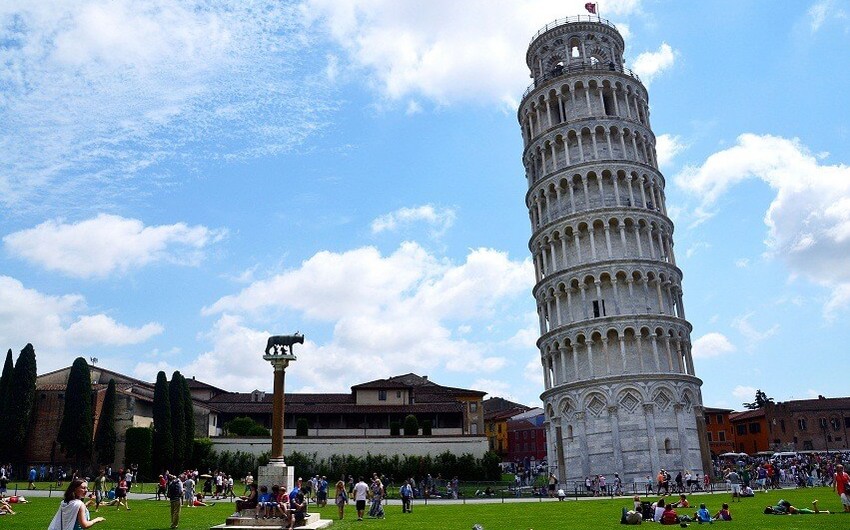 Leaning Tower of Pisa loses some of its tilt