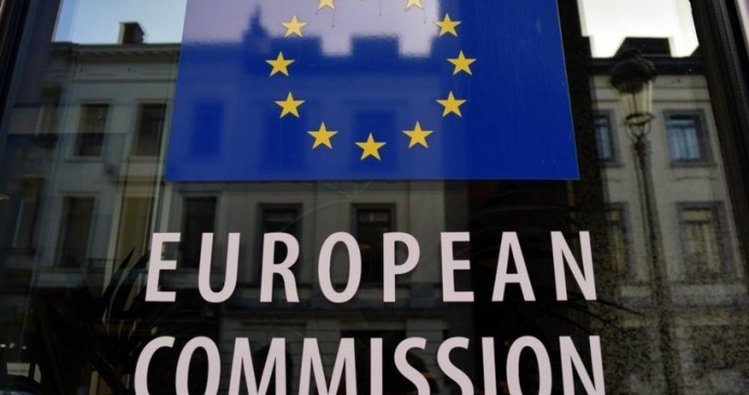 Еврокомиссия предложила странам ЕС отсрочить нефтяное эмбарго России