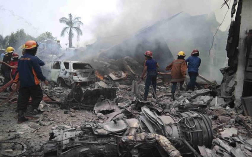 В Колумбии разбился военно-транспортный самолет, погибли 12 человек