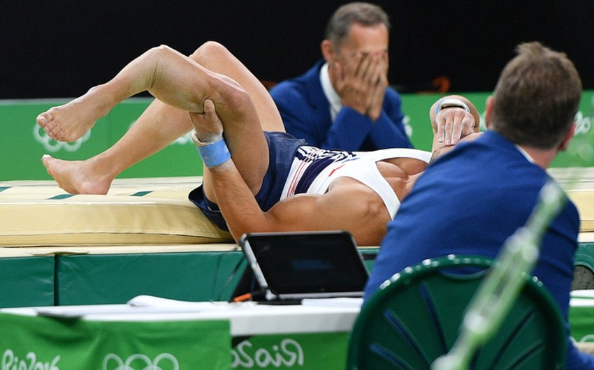 ​Fransalı gimnast Rio-2016-da ayağını qırıb
