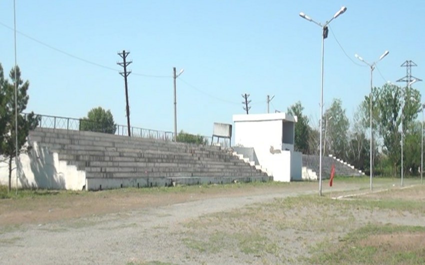 Acınacaqlı vəziyyətdə olan Zərdab rayon mərkəzi stadionu