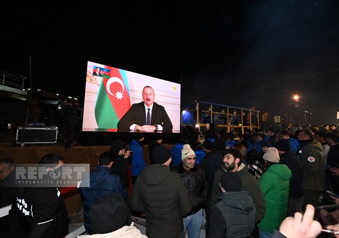 Для активистов на дороге Ханкенди-Лачын созданы условия для просмотра обращения Президента к азербайджанцам мира