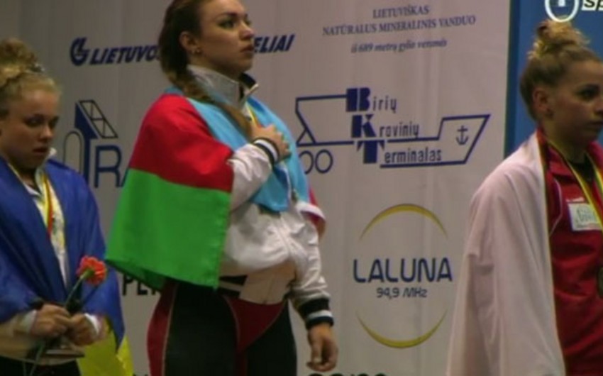 ​Azerbaijani female weightlifter becomes European champion