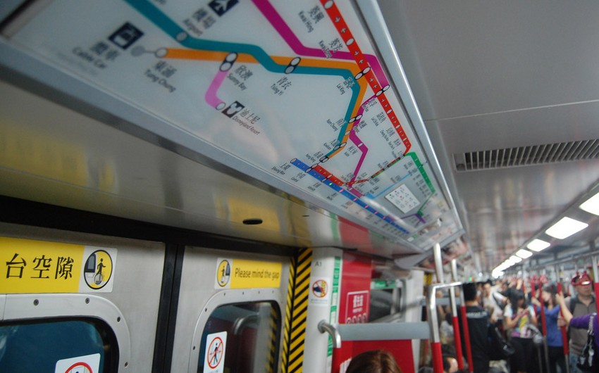 Не менее 11 человек пострадали в результата пожара в метро Гонконга