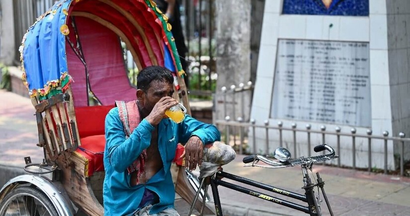 В Бангладеш из-за жары погибли не менее 10 человек