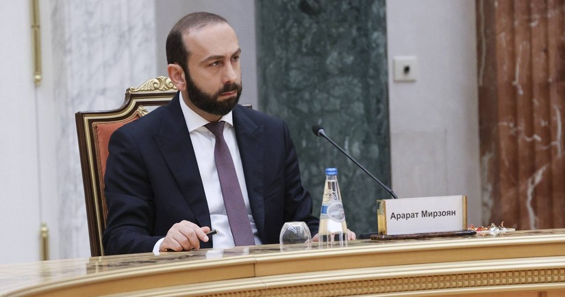 Mirzoyan: Armenia, Türkiye to assess technical capabilities of Gyumri-Kars railway