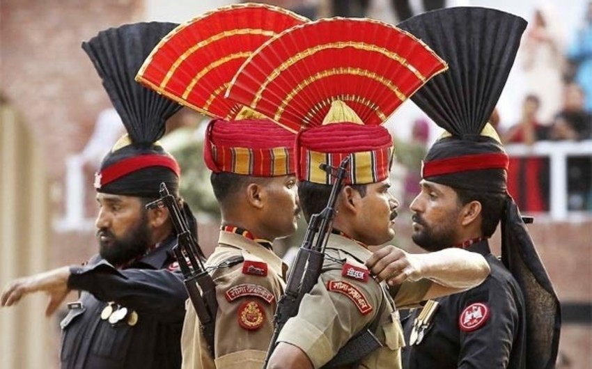 Военные Индии и Пакистана договорились о перемирии в Кашмире