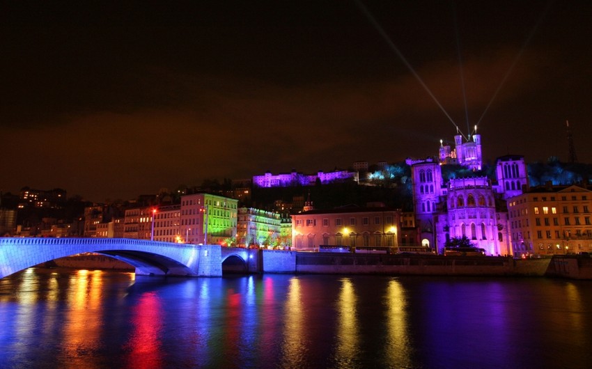 Ежегодный праздник света во французском Лионе в этом году не состоится