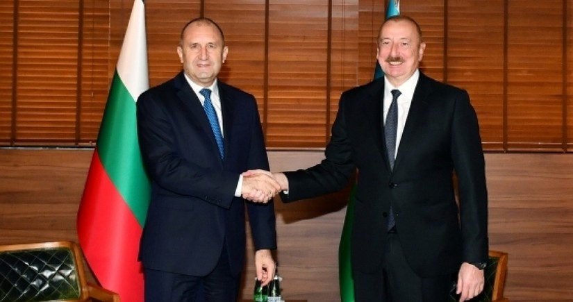 President of Bulgaria makes phone call to Ilham Aliyev 