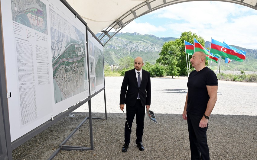 Azerbaijani President lays foundation stone for Minjivan settlement in Zangilan district