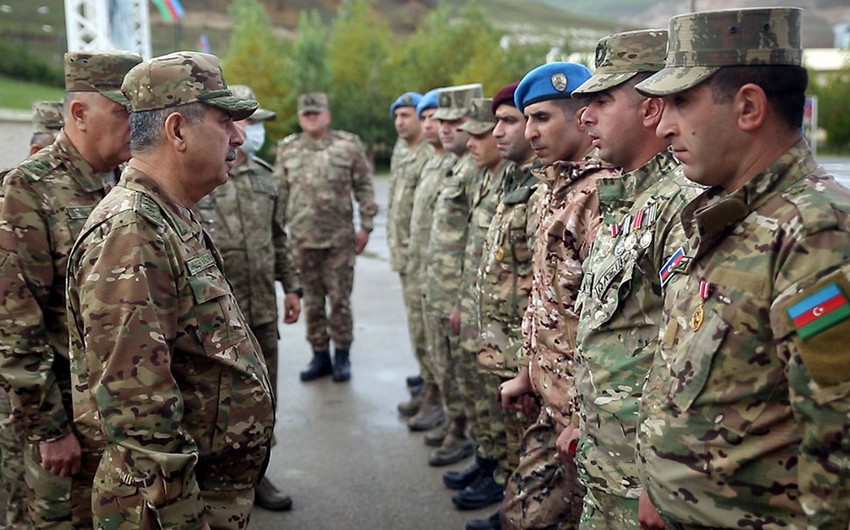 Azerbaijani military top brass visit new commando military unit