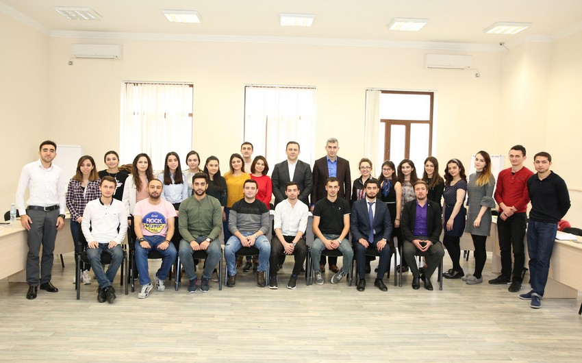 MBA students at BHOS taught by professional managers