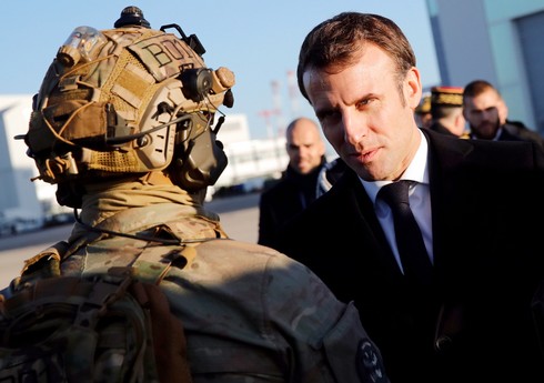 Le Figaro: В новой национальной стратегии Макрон готовит французов к войне