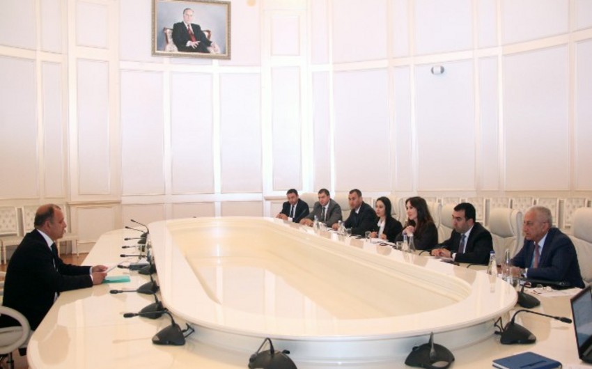 Daşınmaz Əmlakın Dövlət Kadastrı və Reyestrinin sədri Gəncədə qəbul keçirib