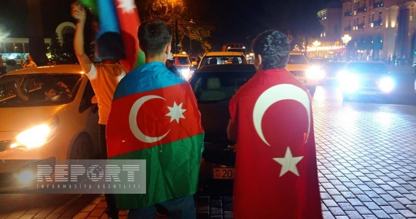 Gəncədə Ərdoğanın qələbəsi təntənəli şəkildə qeyd olunur
