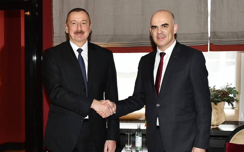 Президент Ильхам Алиев встретился с швейцарским коллегой Аланом Берсетом