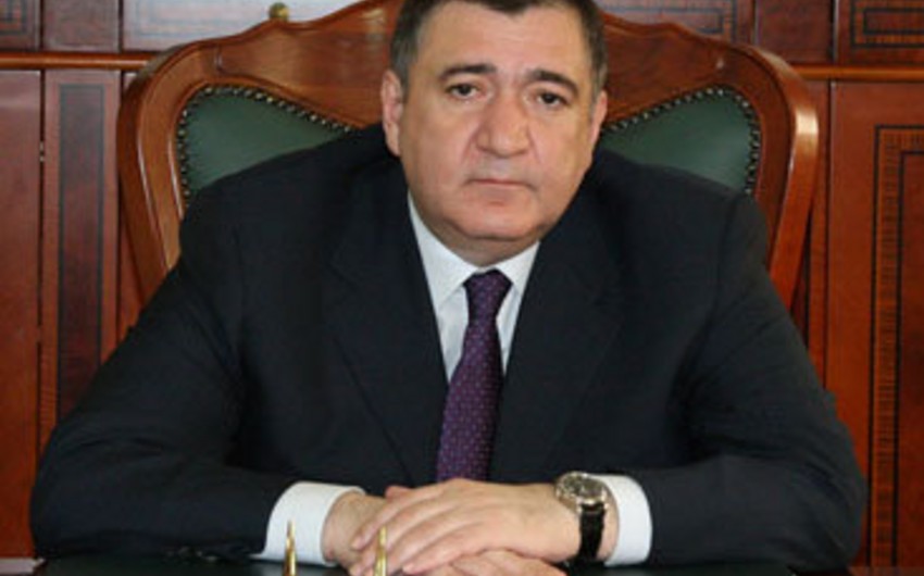 Министр налогов Азербайджана уволил 7 своих советников