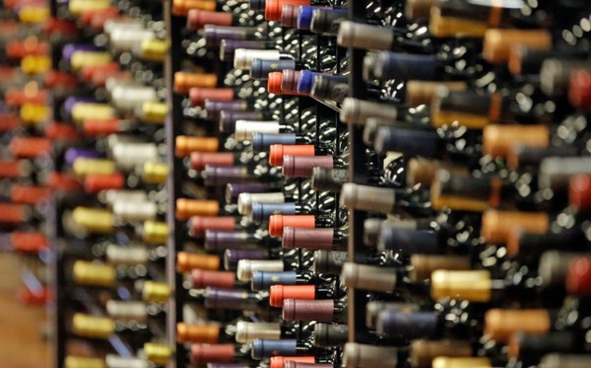 Fire in Bordeaux destroys two million bottles of wine