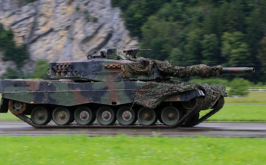     19  Leopard 2      Reportaz