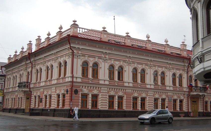 Tatarıstanın səhiyyə nazirinin müavininin meyiti mənzilində aşkar edilib
