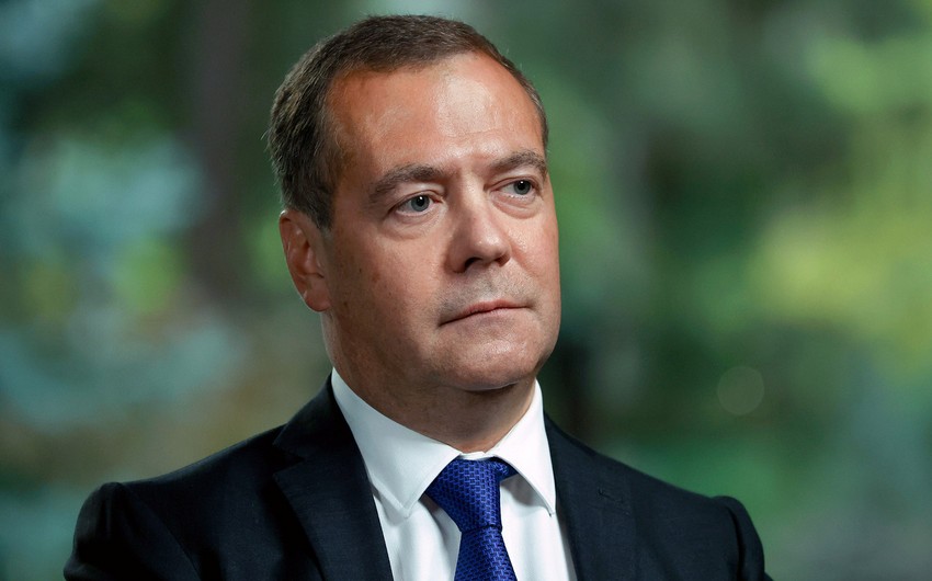 Dmitri Medvedev: “Yaponiya Asiya-Sakit Okean regionunda vəziyyəti ciddi şəkildə çətinləşdirir”